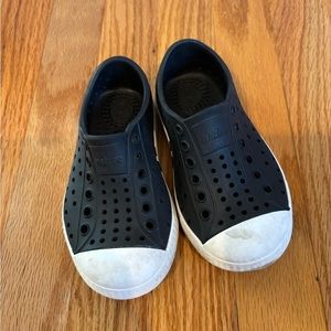 Kids Black and White Native Shoes - C7
